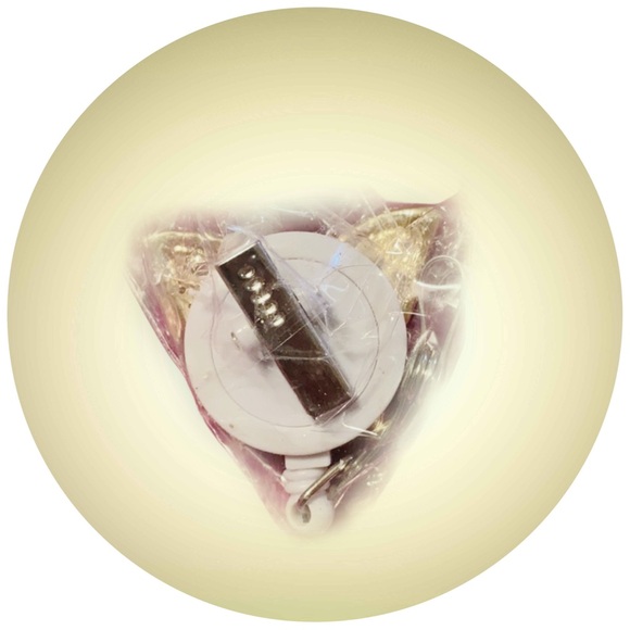 BOGO 3/$5 𝐵𝓊𝓉𝓉𝑒𝓇𝒻𝓁𝓎 𝐼𝒟 𝐵𝒶𝒹𝑔𝑒 𝑅𝑒𝑒𝓁 - Picture 3 of 3